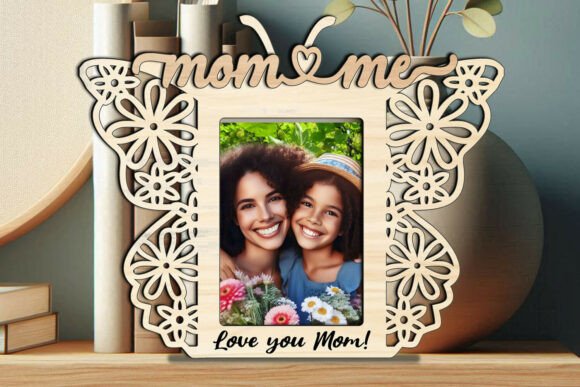 Mom Me SVG Butterfly Photo Frame: A Crafty Gift Idea